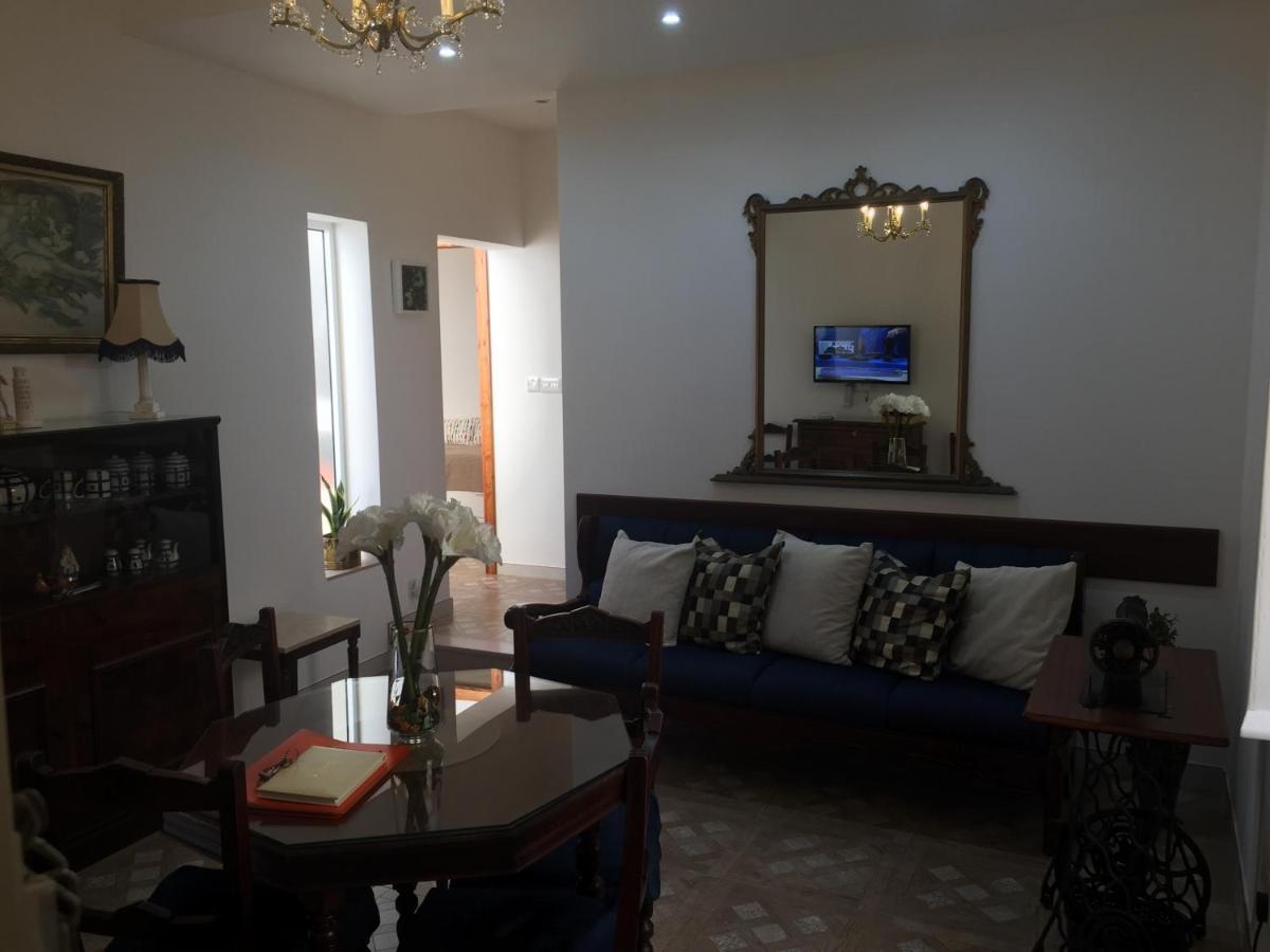 Rose Building Apartment Cospicua Eksteriør billede